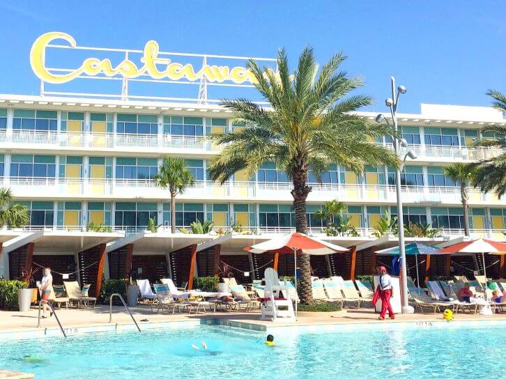 cabana bay beach resort courtyard