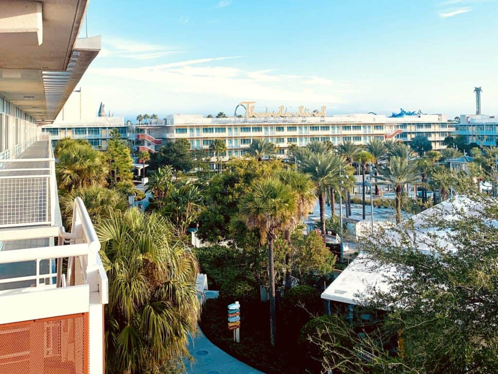 cabana bay beach resort courtyard view