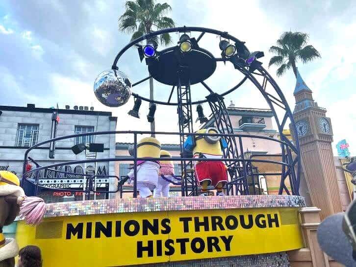 parade at universal studios florida minions