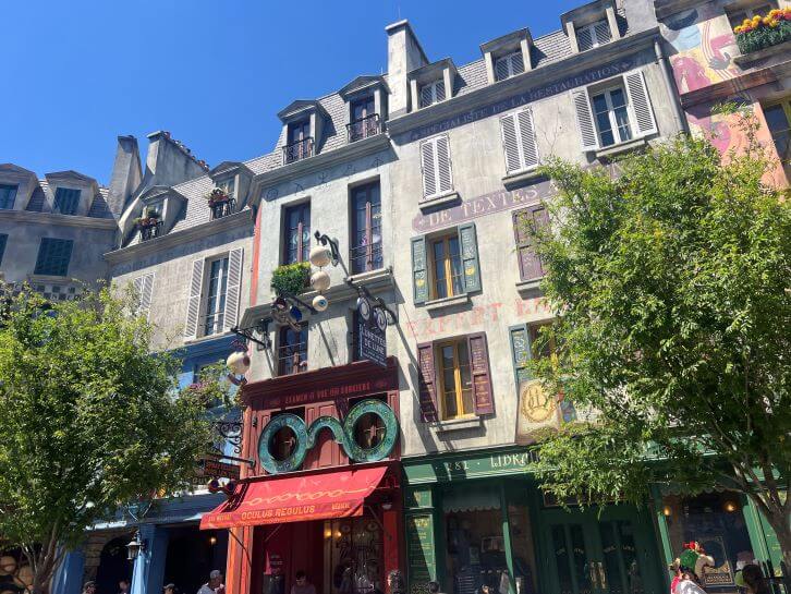 ministry of magic at epic universe