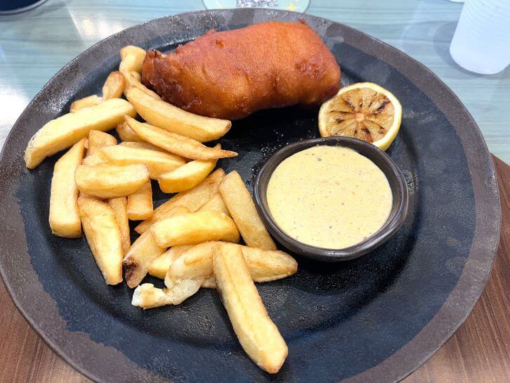 fish and chips at meteor astropub