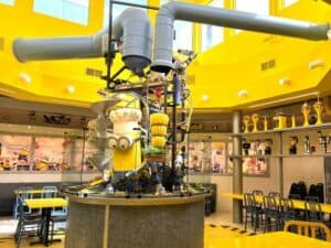 minion cafe at universal studios florida interior