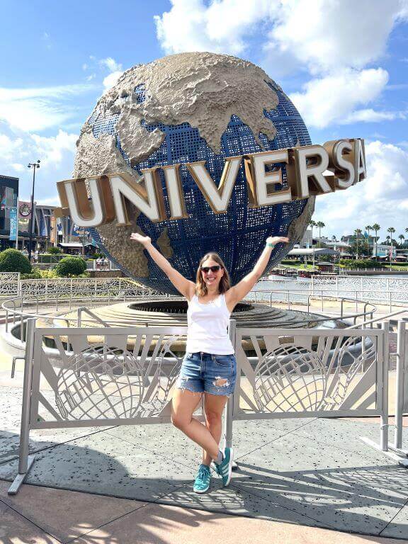 Universal Orlando Blogger Leah Caraher